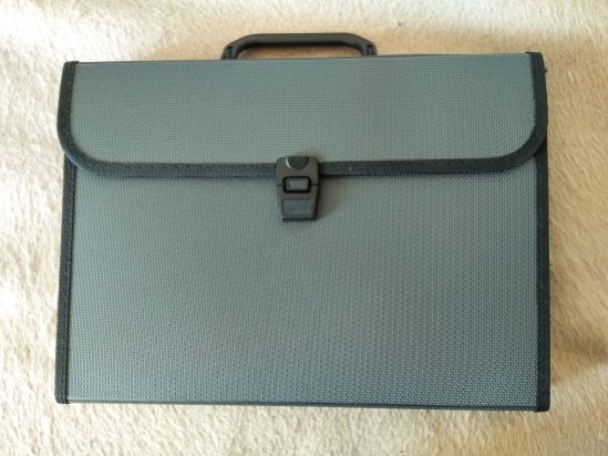 Fächermappe gechlossen als Tasche