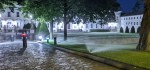 Rasensprenger vor Schloss Bellevue in Aktion